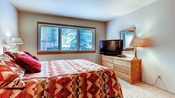 Townhome, 2 Bedrooms