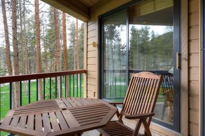 Townhome, 2 Bedrooms | Property grounds