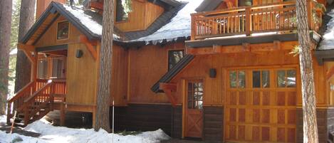 House, 3 Bedrooms | Exterior