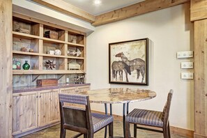 Appartement, 2 slaapkamers | Dineren