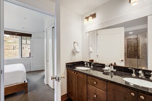 Condo, 4 Bedrooms | Bathroom