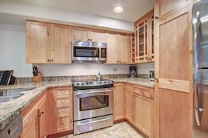 Condo, 2 Bedrooms | Private kitchen | Full-sized fridge, microwave, oven, stovetop