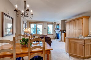 開放式客房 | 用餐區