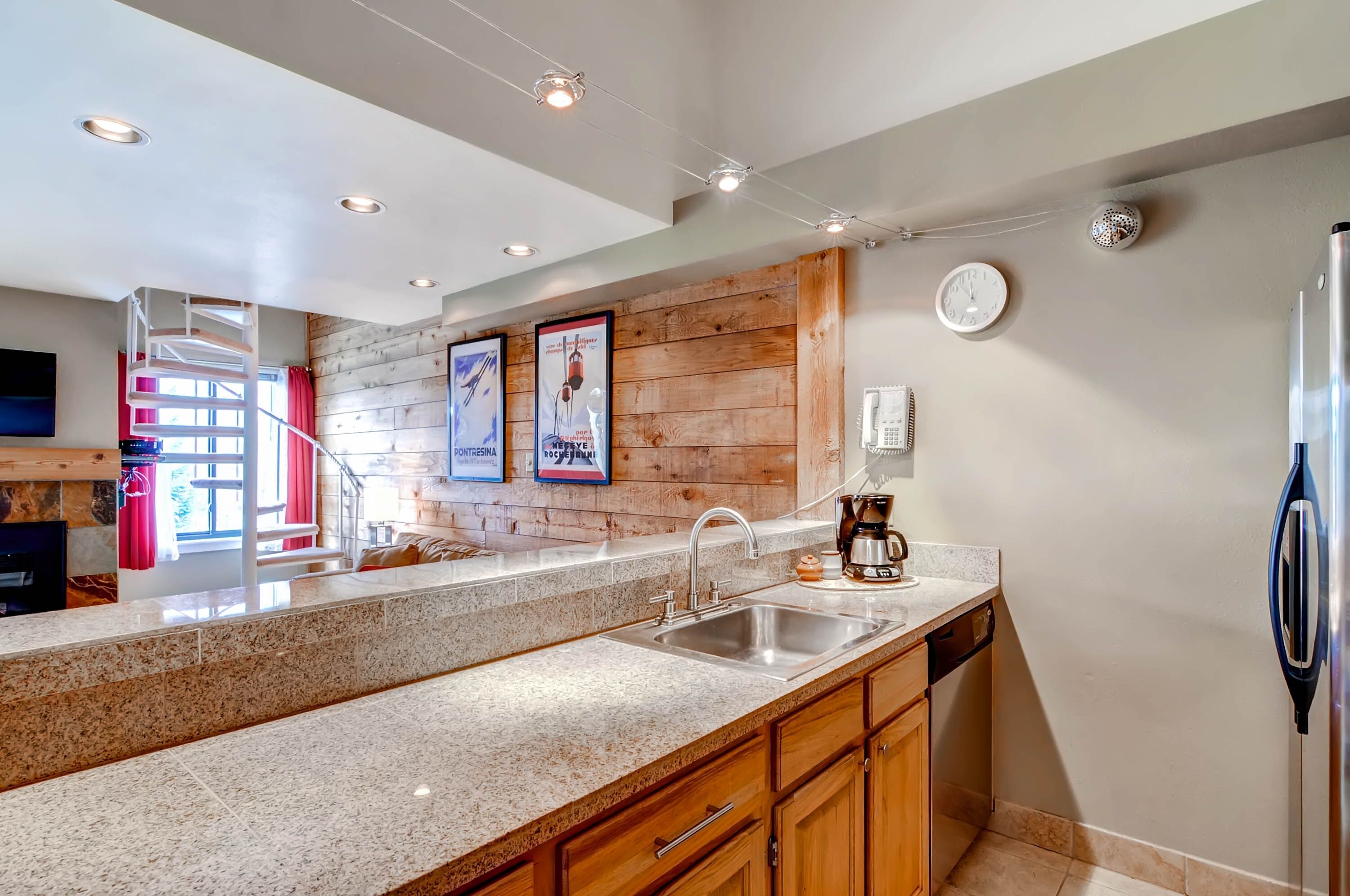 Condo, 2 Bedrooms | Private kitchen | Full-size fridge, microwave, oven, stovetop