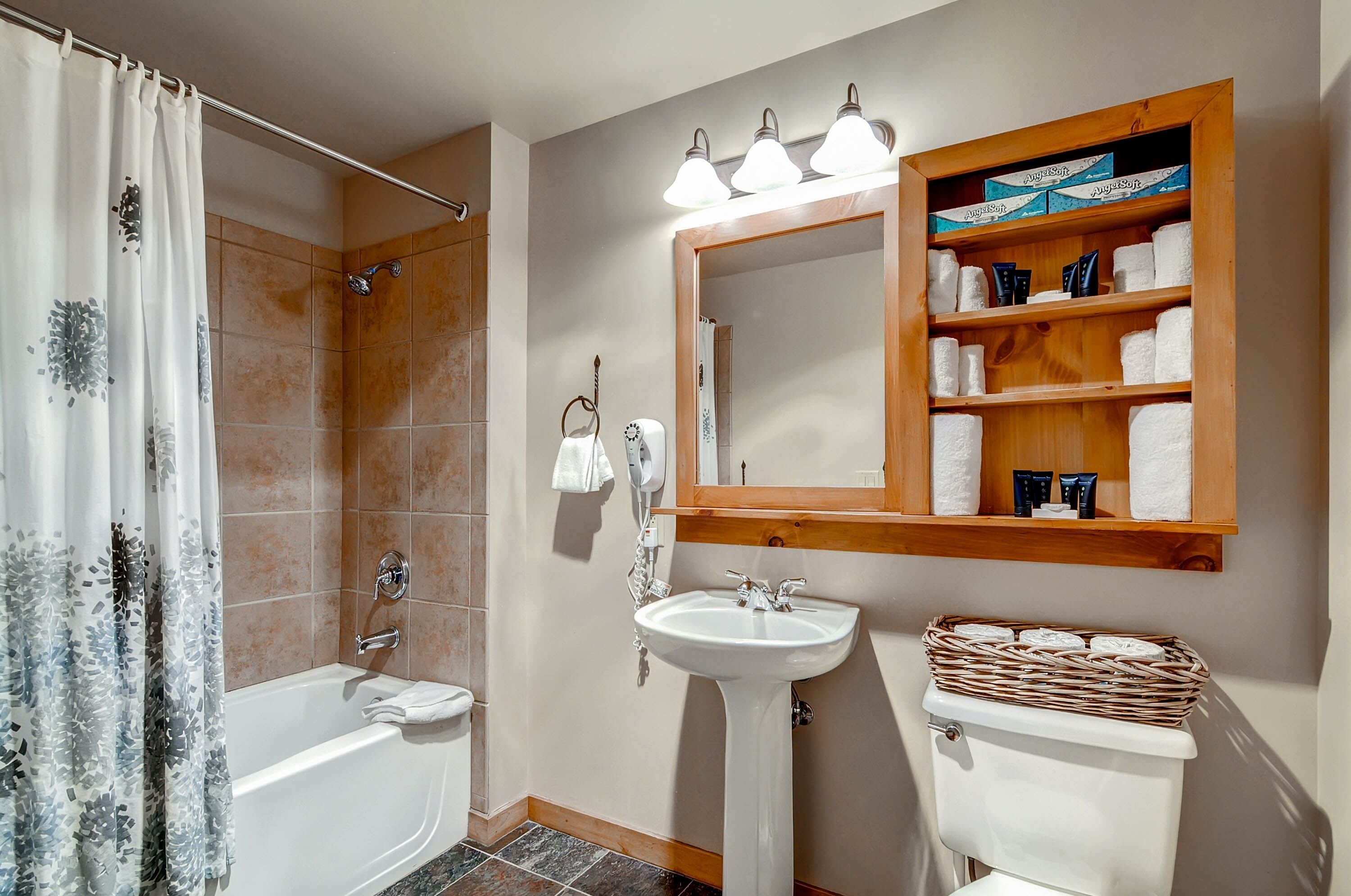 公寓式客房, 1 间卧室 | 浴室 | 吹风机、毛巾、洗发水