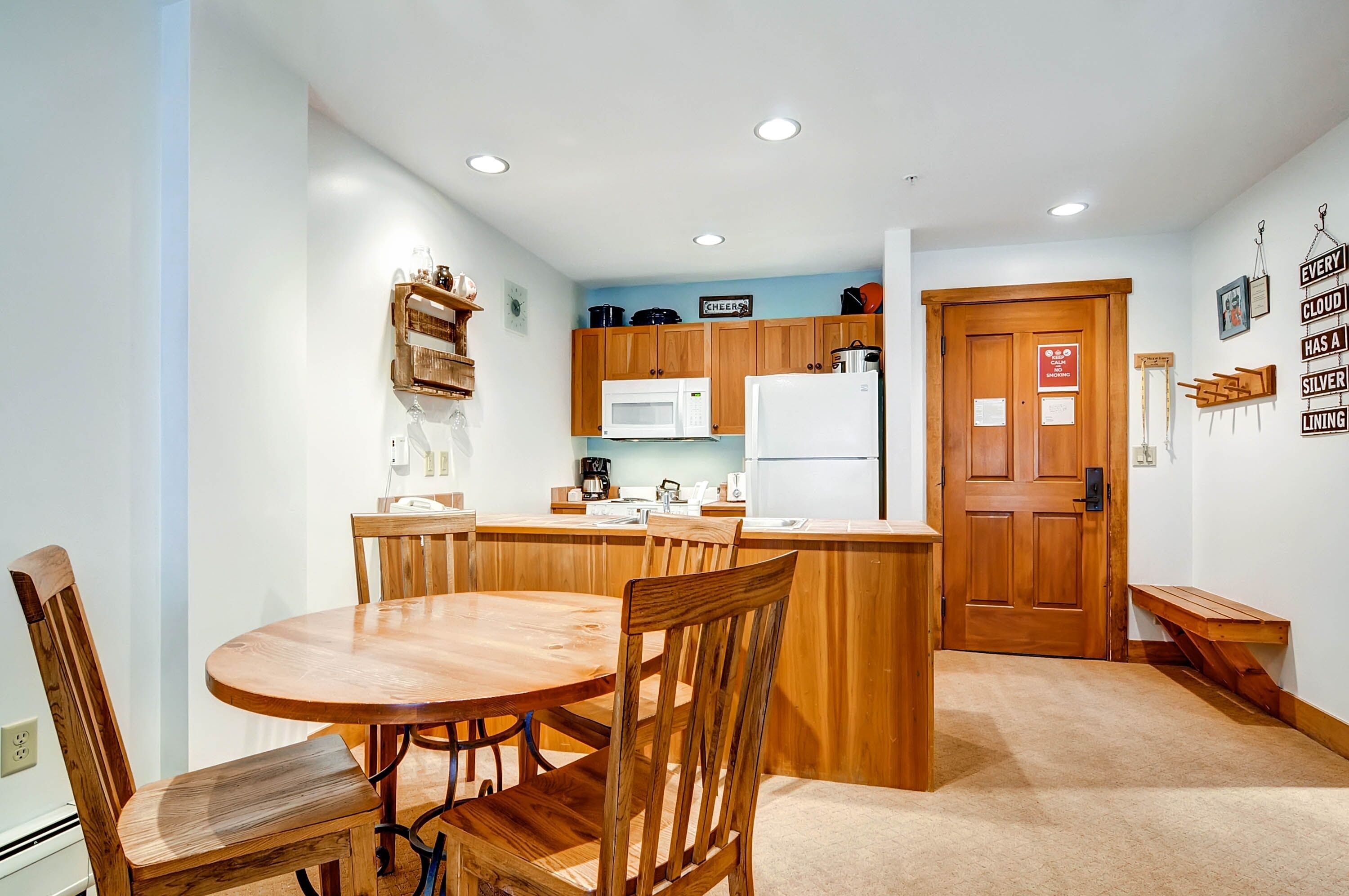 公寓式客房, 1 间卧室 | 用餐