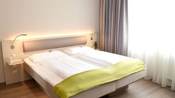 Superior Double Room | Premium bedding, minibar, in-room safe, desk