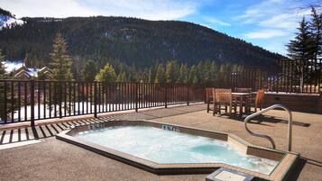 Condo, 3 Bedrooms | Outdoor spa tub