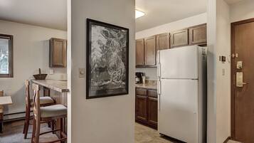 Condo, 1 Bedroom | Private kitchen | Full-size fridge, microwave, oven, stovetop