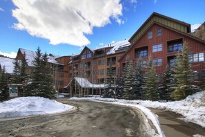 Condo, 1 Bedroom | Exterior