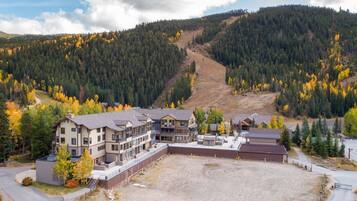 Condo, 2 Bedrooms | Aerial view