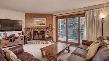 Condo, 2 Bedrooms | Living area | TV, DVD player