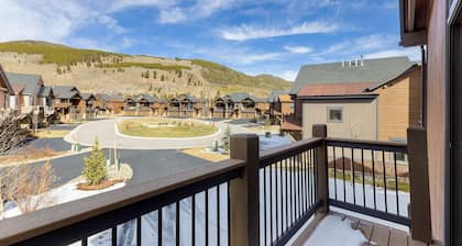 47 River Run Townhomes 3 Bedroom Townhouse by RedAwning