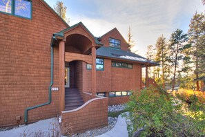 Townhome, 3 Bedrooms | Exterior