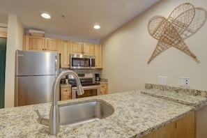 Condo, 1 Bedroom | Private kitchen - Taylors Crossing In The Heart Of Copper - TX212 by RedAwning (Copper Mountain)