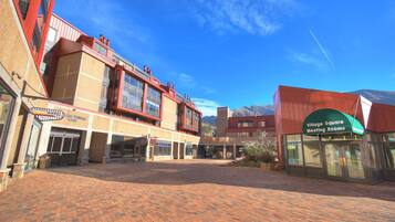 Leilighet, 2 soverom | Eksteriør