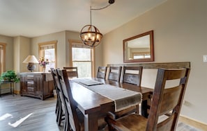 Condo, 3 Bedrooms | Private kitchen | Full-size fridge, microwave, oven, stovetop