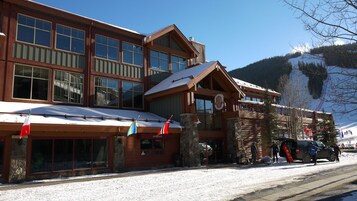 Condo, 2 Bedrooms | Exterior