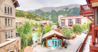 Beautiful Condo In The Heart of Copper - MC308 by RedAwning