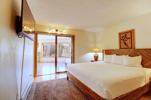 Condo, 1 Bedroom | 1 bedroom, laptop workspace, iron/ironing board, free WiFi