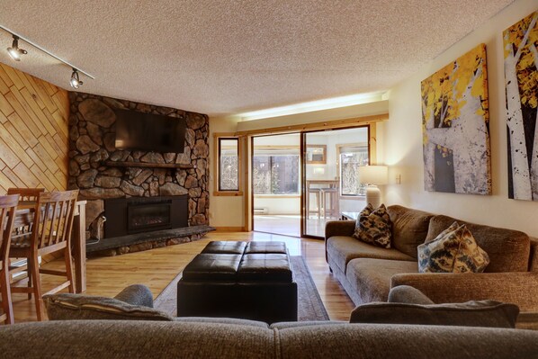 Condo, 1 Bedroom | Living area | TV, fireplace, DVD player