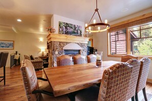 Townhome, 4 Bedrooms | Dining - Short Walk to Ski Lift & Private Hot tub - 39C by RedAwning (Copper Mountain)