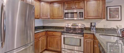 Condo, 3 Bedrooms, Balcony (CM336 and CM337 Copper Mtn Inn) | Private kitchen