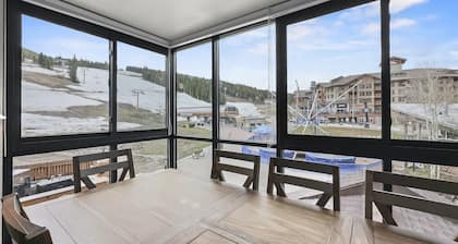Amazing Location - Steps to American Eagle Lift - CJ202 by RedAwning