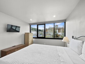 Condo, 2 Bedrooms | 2 bedrooms, laptop workspace, iron/ironing board, free WiFi