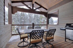 Townhome, 4 Bedrooms | BBQ/picnic area