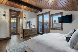 House, 5 Bedrooms | 5 bedrooms, laptop workspace, iron/ironing board, free WiFi - Incredible Executive Private Pet Friendly Home - LR902 by RedAwning (Copper Mountain)