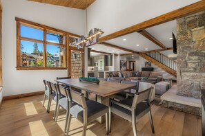 House, 4 Bedrooms | Dining - Beautiful Executive Ski-In Ski-Out Rooftop Hot tub - LR962 by RedAwning (Copper Mountain)