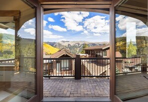 House, 4 Bedrooms | Interior