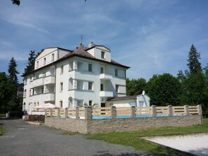 Exterior - Hotel Bellevue (Doksy)