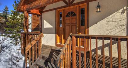 Sauterne Sanctuary 3br 3ba 3 Bedroom Home by RedAwning