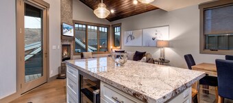 Luxury Old Town  "la Tania" In Perfect Location 4 Bedroom Home by RedAwning