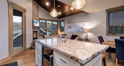 Luxury Old Town "la Tania" In Perfect Location 4 Bedroom Home by RedAwning