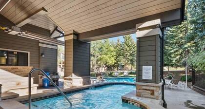 188 Ridgepoint 3 Bedroom Townhouse by RedAwning