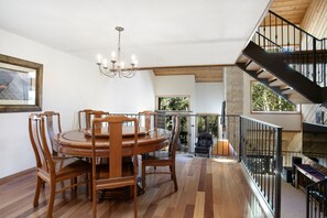 Stadtwohnung, 3 Schlafzimmer | Speisen