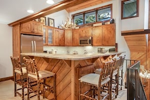 Private kitchen - 125 Ridgepoint  3 Bedroom Townhouse by RedAwning (Avon)