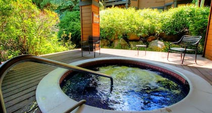 Ridgepoint Townhomes