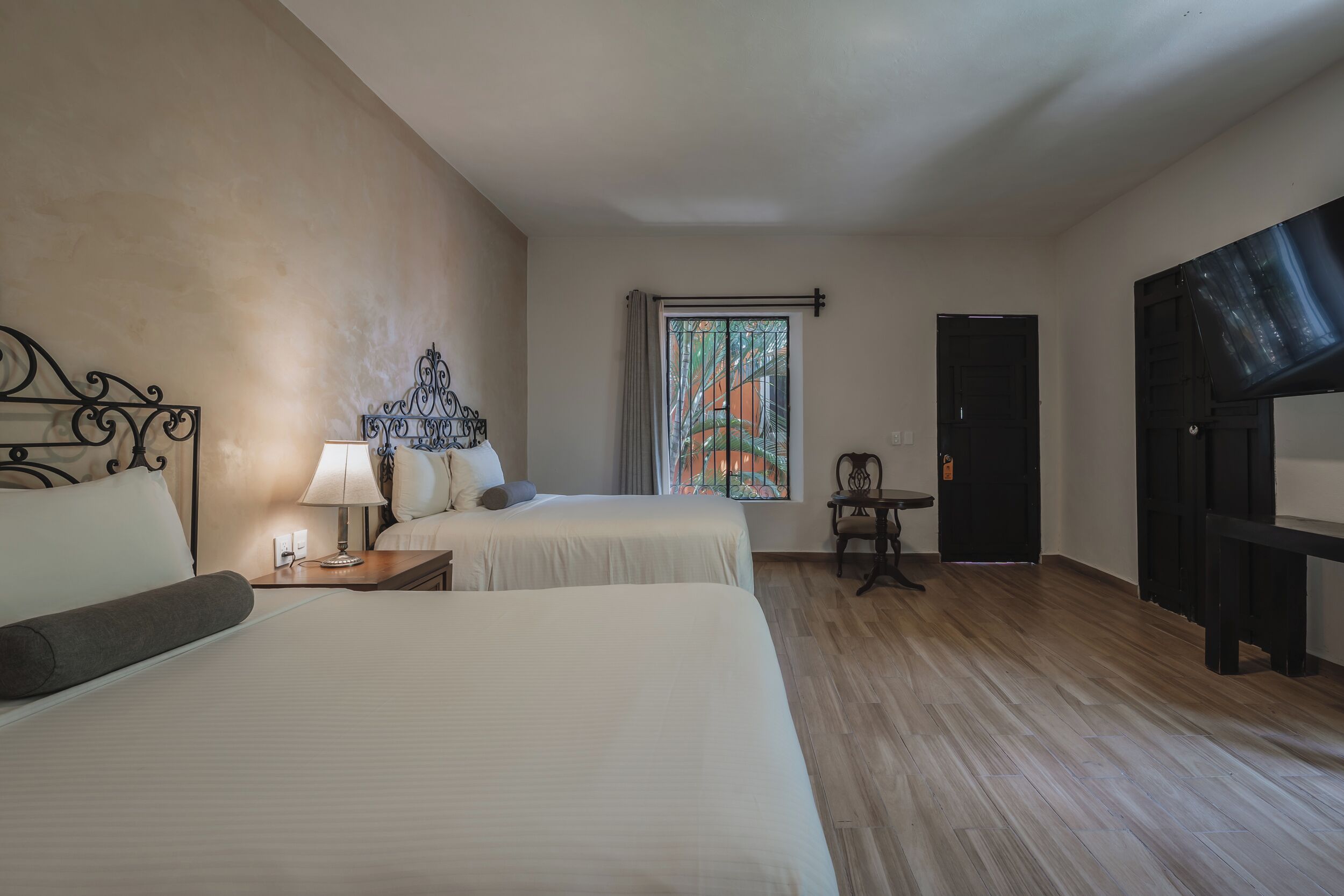 Photo - Art 64 Guest House – Adults Only