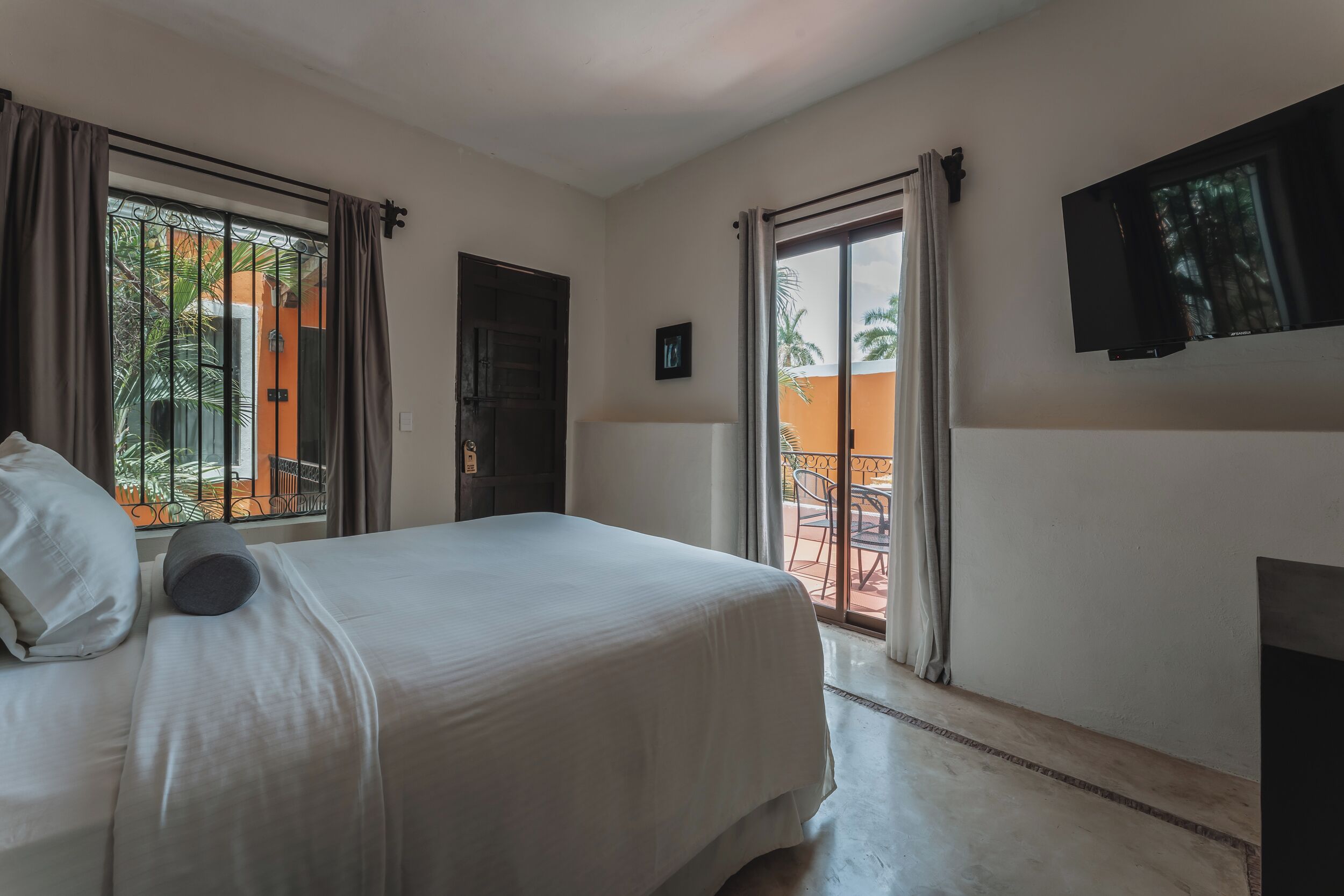 Photo - Art 64 Guest House – Adults Only
