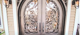 Bald Mountain House Inn at the Wolf Laurel Resort