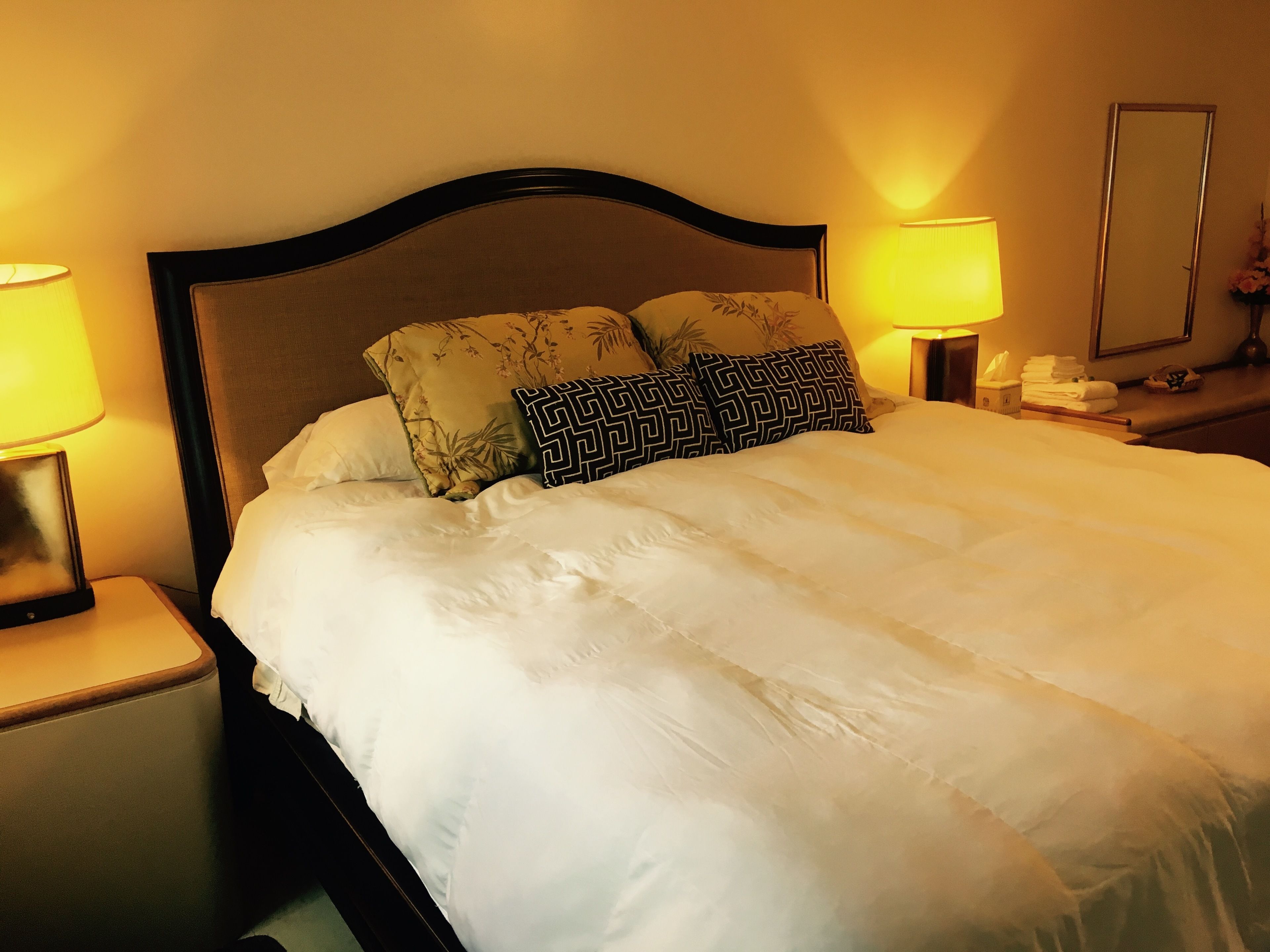 Chambre Supérieure, 1 très grand lit | Décoration personnalisée, ameublement personnalisé, Wi-Fi gratuit