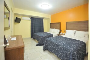 Fer et planche à repasser, Wi-Fi gratuit, draps fournis