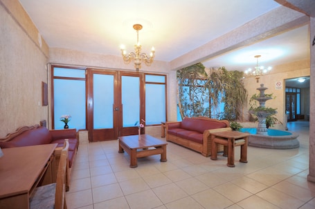 Sala de estar en el lobby