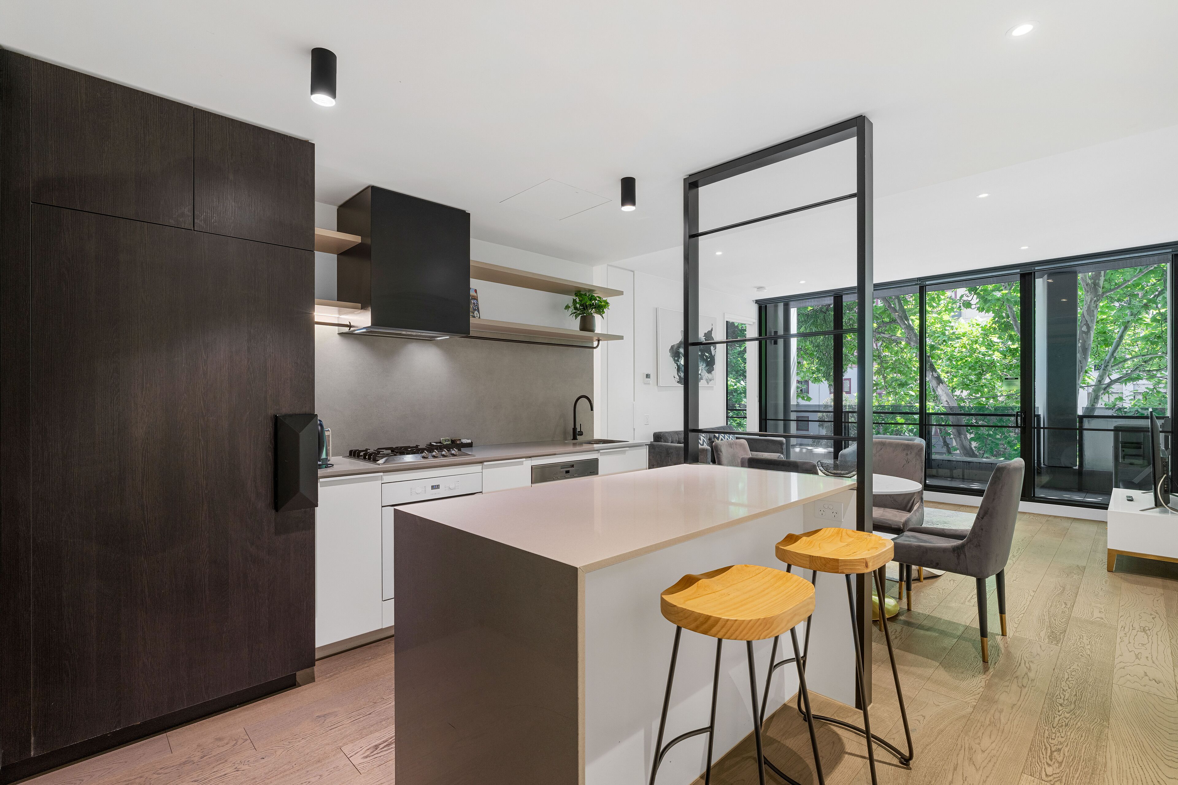 标准公寓, 2 间卧室 | 私人厨房 | 大冰箱、微波炉、烤箱、炉灶