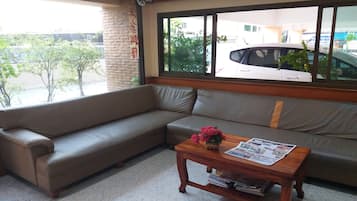 Sala de estar en el lobby