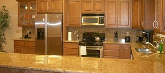 Beautiful Family Home at Pine Mtn. Lake - Deck,A/C, Wifi nearYosemite